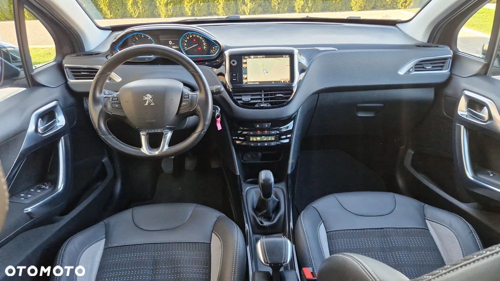 Peugeot 2008 1.6 BlueHDi Allure S&S - 6