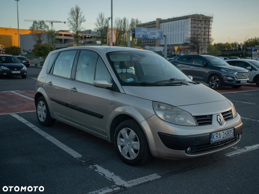 Renault Scenic 1.5 dCi Confort Expression - 4