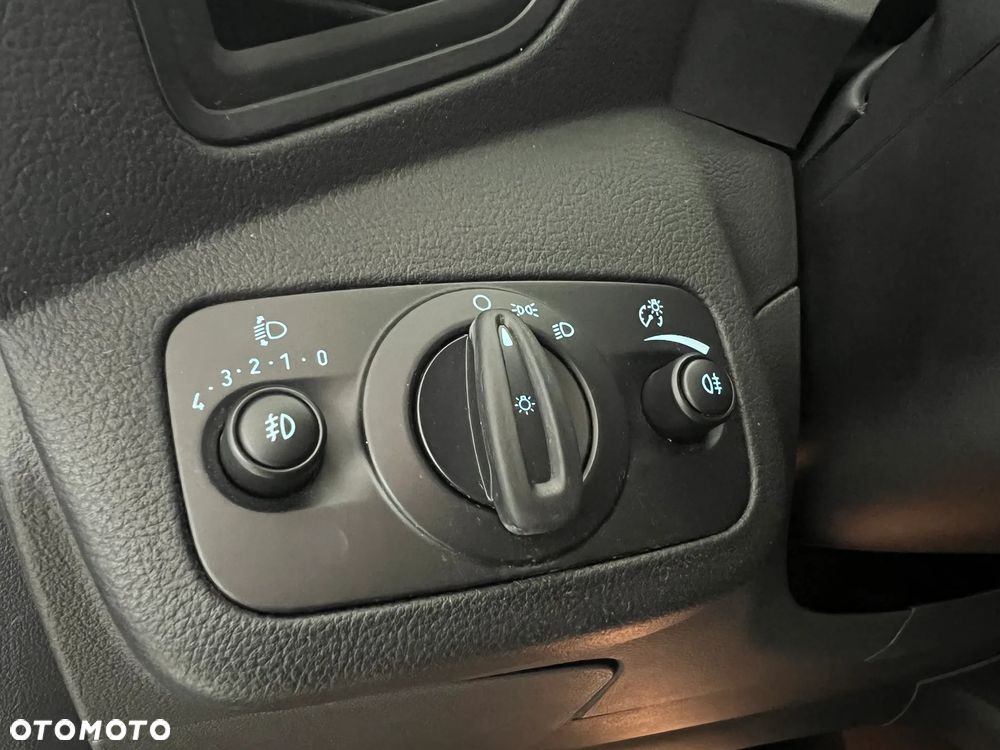 Ford Kuga 2.0 TDCi FWD Titanium - 20