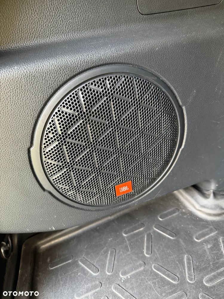 Toyota RAV4 - 29