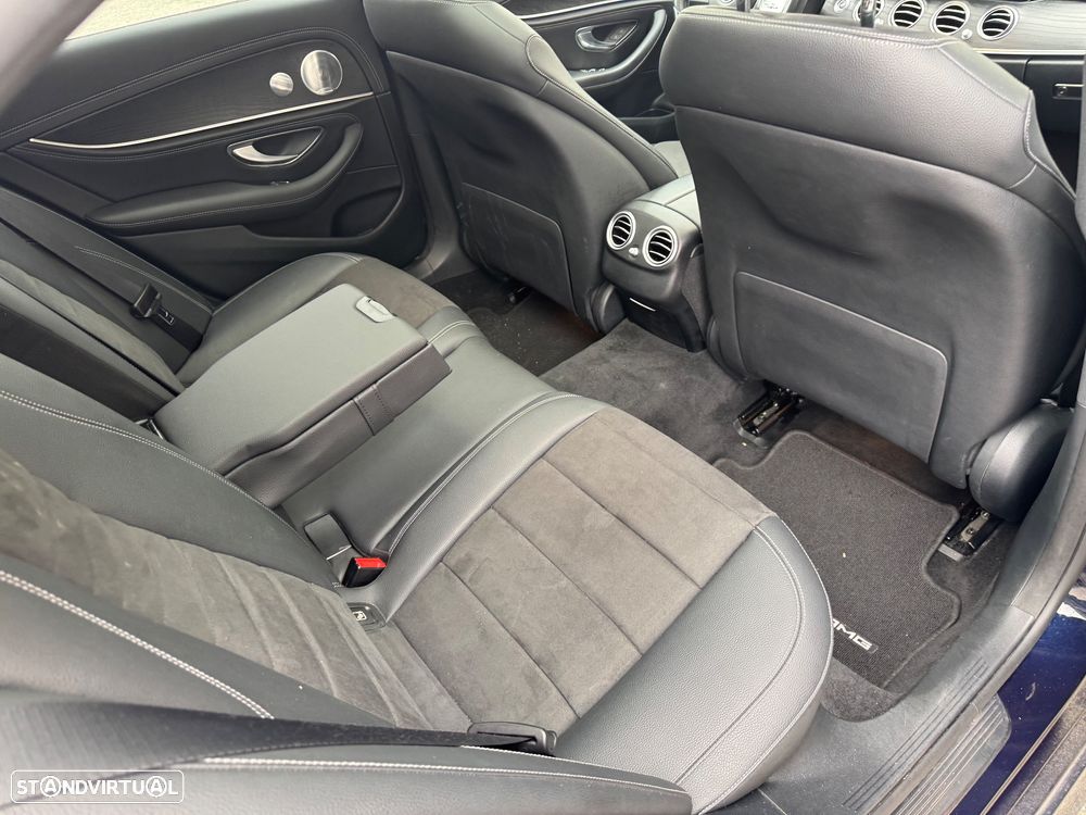 Mercedes-Benz E 300 de AMG Line - 31