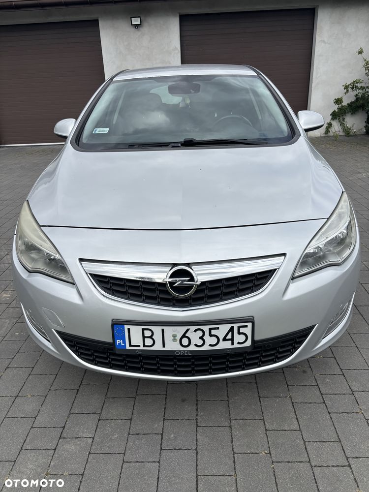Opel Astra - 1