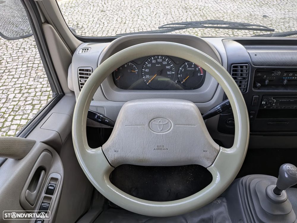 Toyota DYNA (KDY231)DS 3.5 D4D - 7