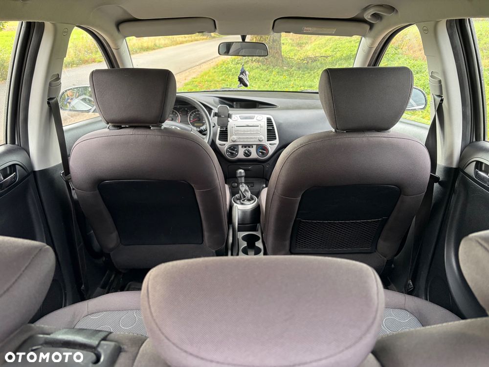 Hyundai i20 - 14