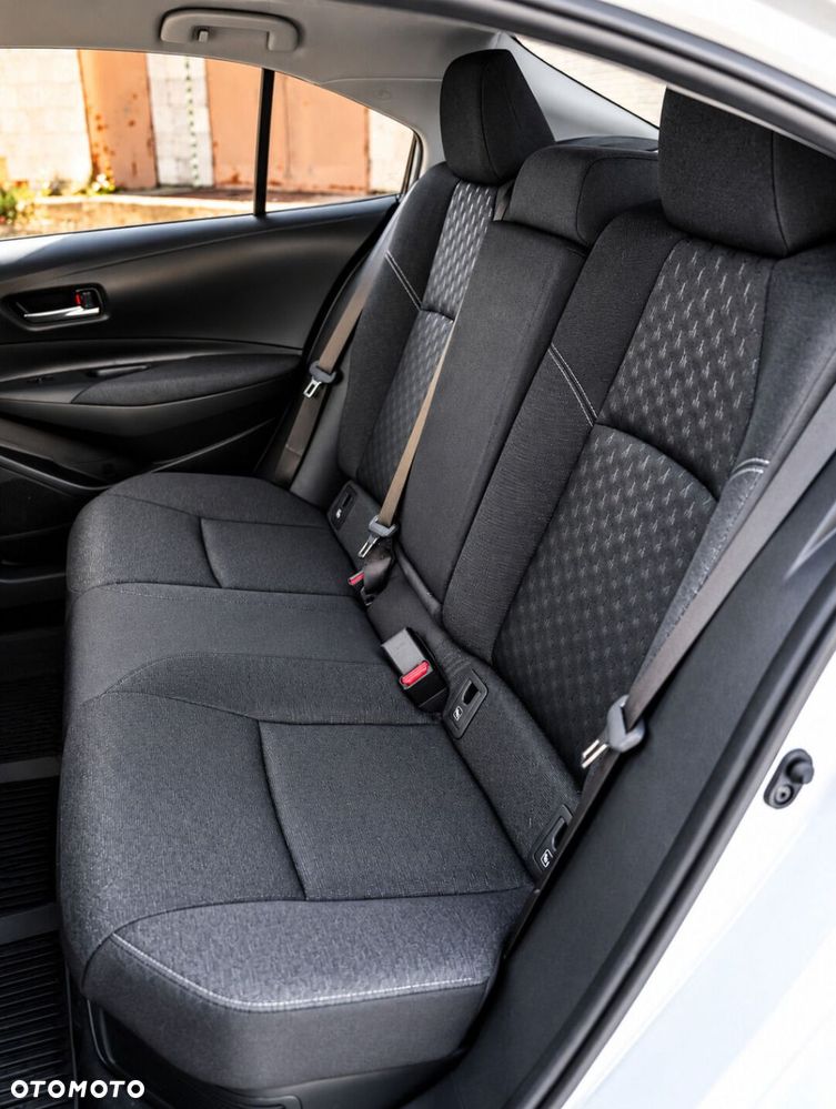 Toyota Corolla 1.8 Hybrid Style - 20