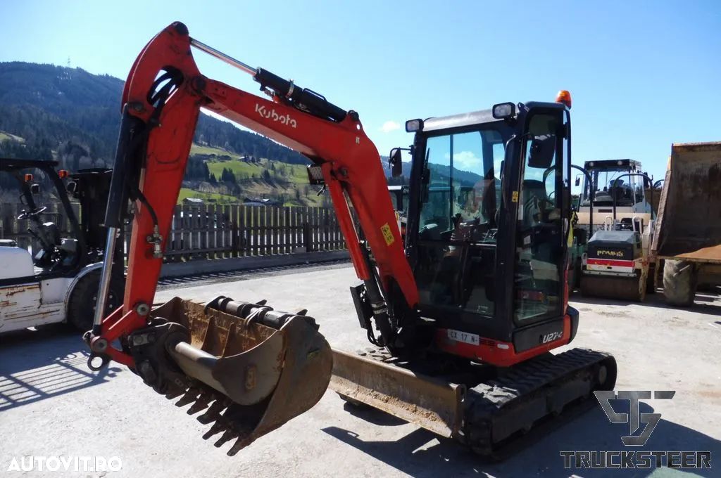 Kubota U 27-4 - 1