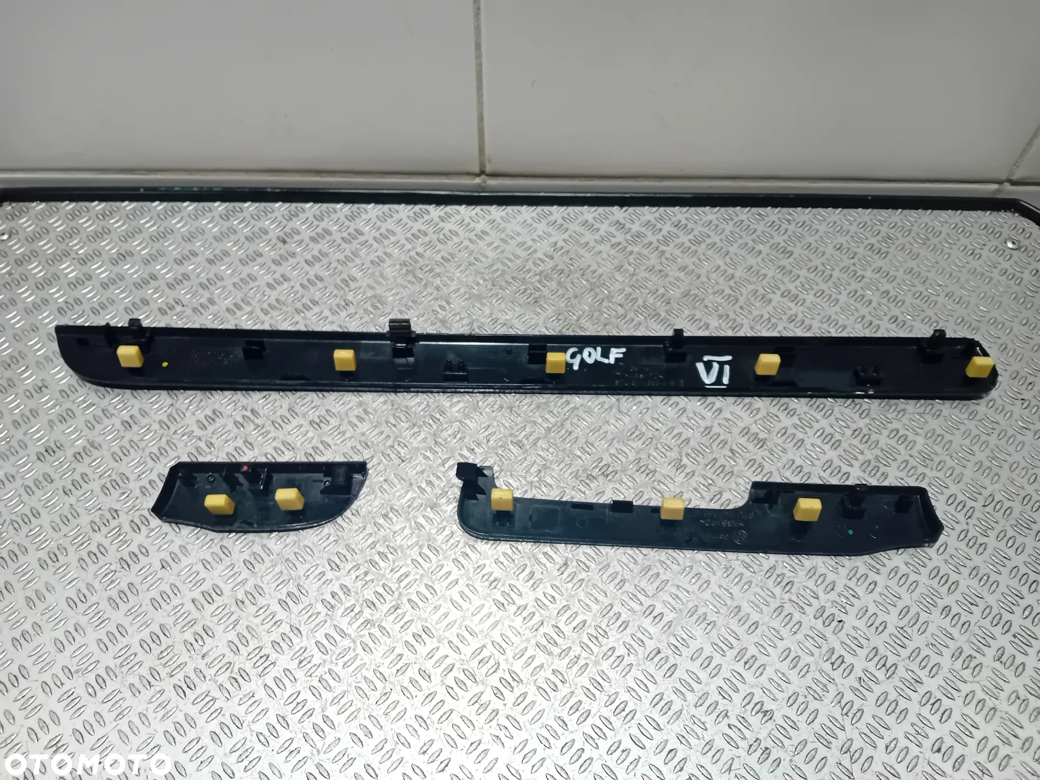 dekory deski konsoli VW Golf VI 2012 5K1858415B   5K1858417B - 3