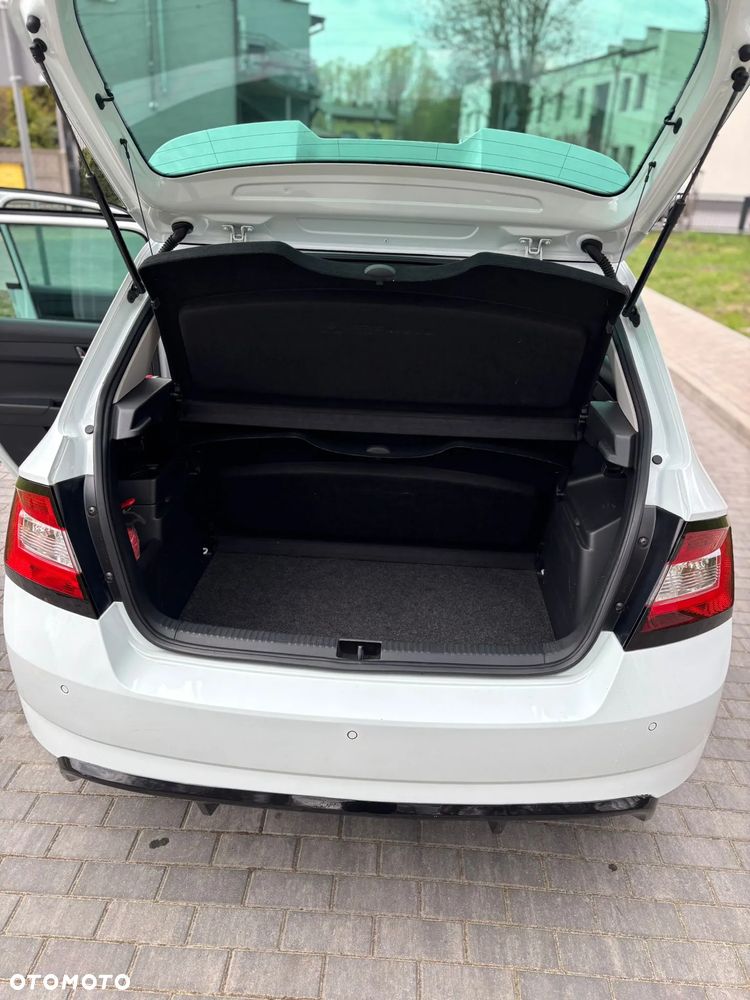 Skoda Fabia 1.0 TSI Monte Carlo - 9