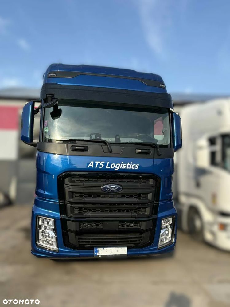 ZDERZAK ATRAPA LAMPY GRILL KOMPLET FORD F-MAX 500 - 1