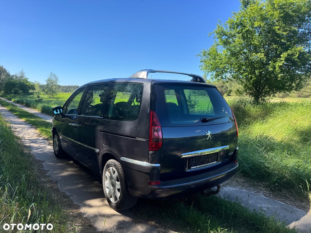 Peugeot 807 HDi 135 Style - 8