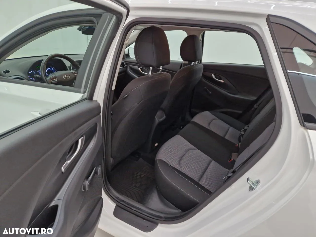 Hyundai i30 1.5 110CP 5DR M/T Comfort - 5