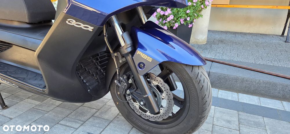 Kymco Downtown - 6