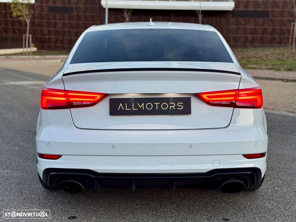 Audi RS3 Limousine 2.5 TFSI quattro S tronic - 14