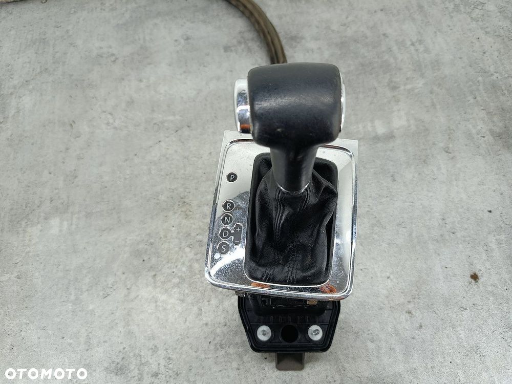 LEWAREK ZMIANY BIEGÓW LINKI VW PASSAT B6 3C1713025F 1K0713061 2.0 FSI - 12
