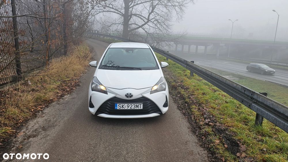 Toyota Yaris 1.5 Active - 1
