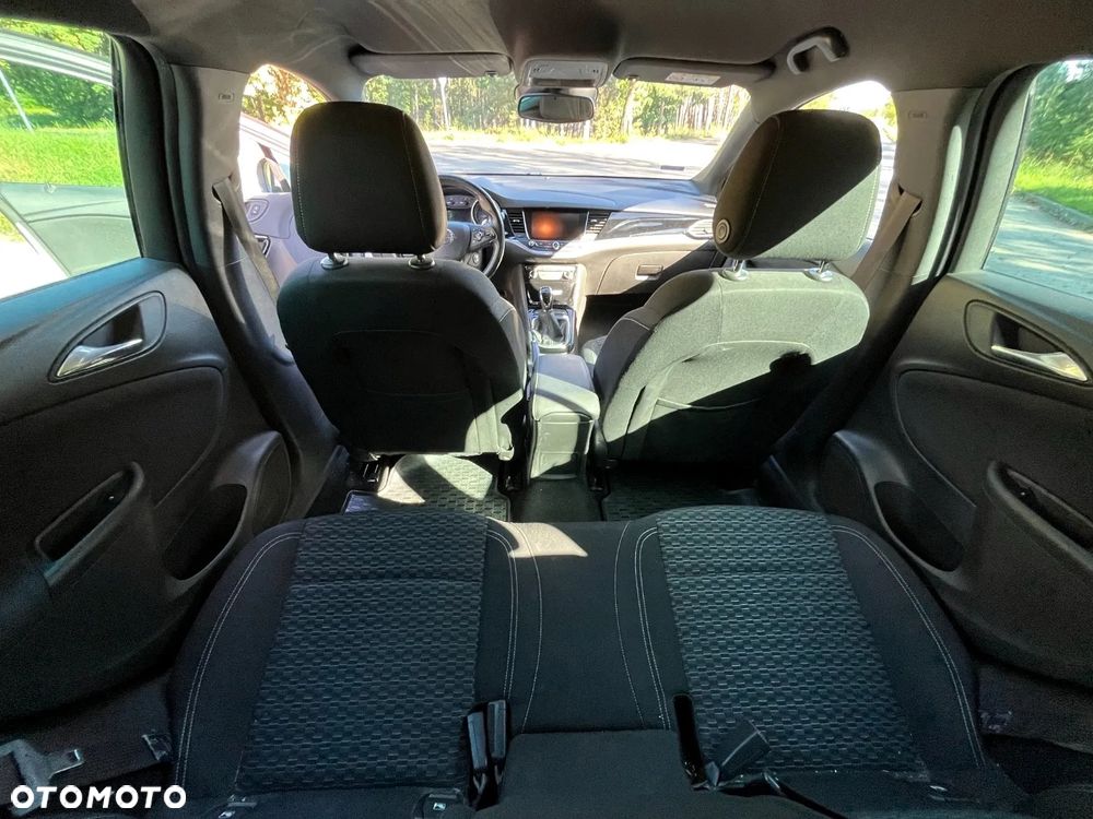 Opel Astra 1.6 CDTI Elite - 11