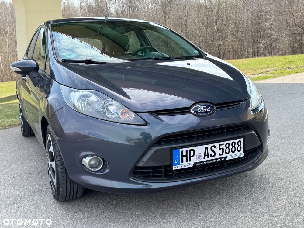 Ford Fiesta - 11