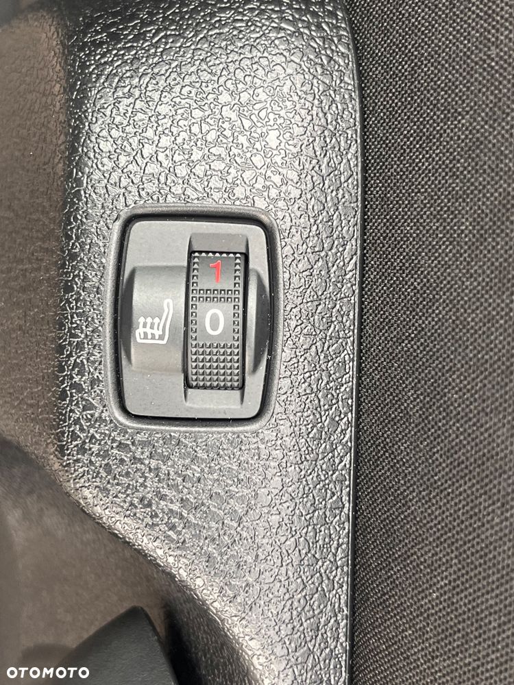 Peugeot Traveller Panama U10 2024r - 28