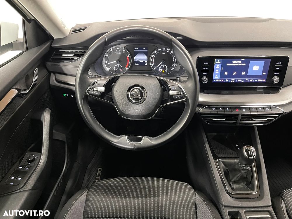 Skoda Octavia 1.5 TSI Ambition - 6