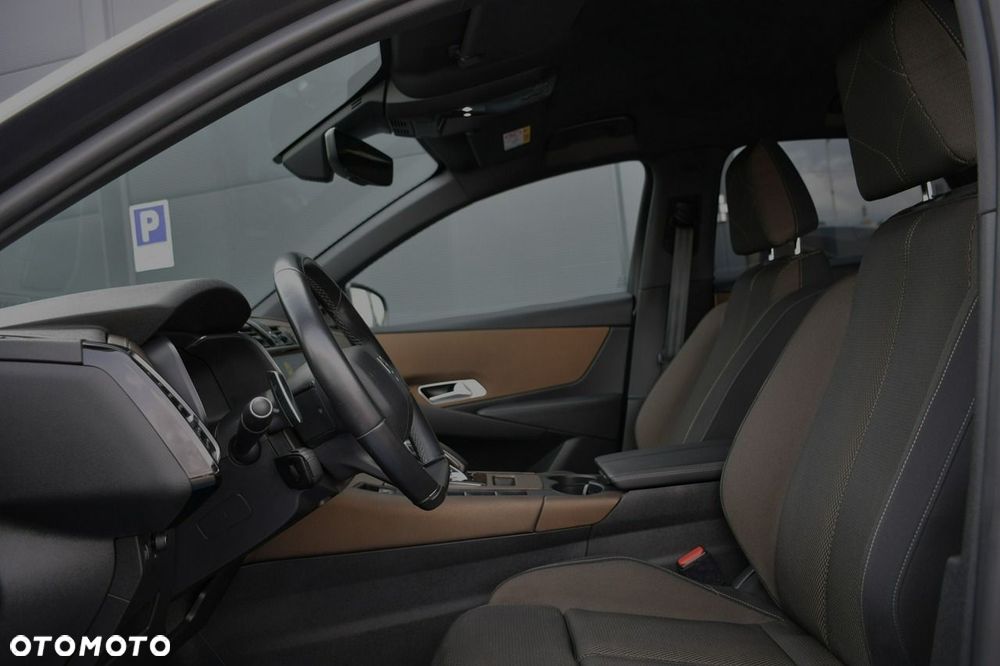 DS Automobiles DS 7 Crossback 1.6 E-Tense Bastille + - 16