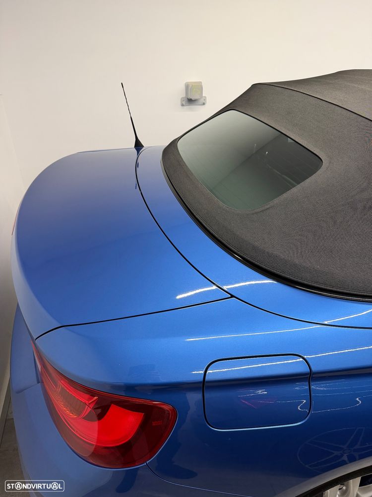 BMW 220 d Cabrio Pack M Auto - 15