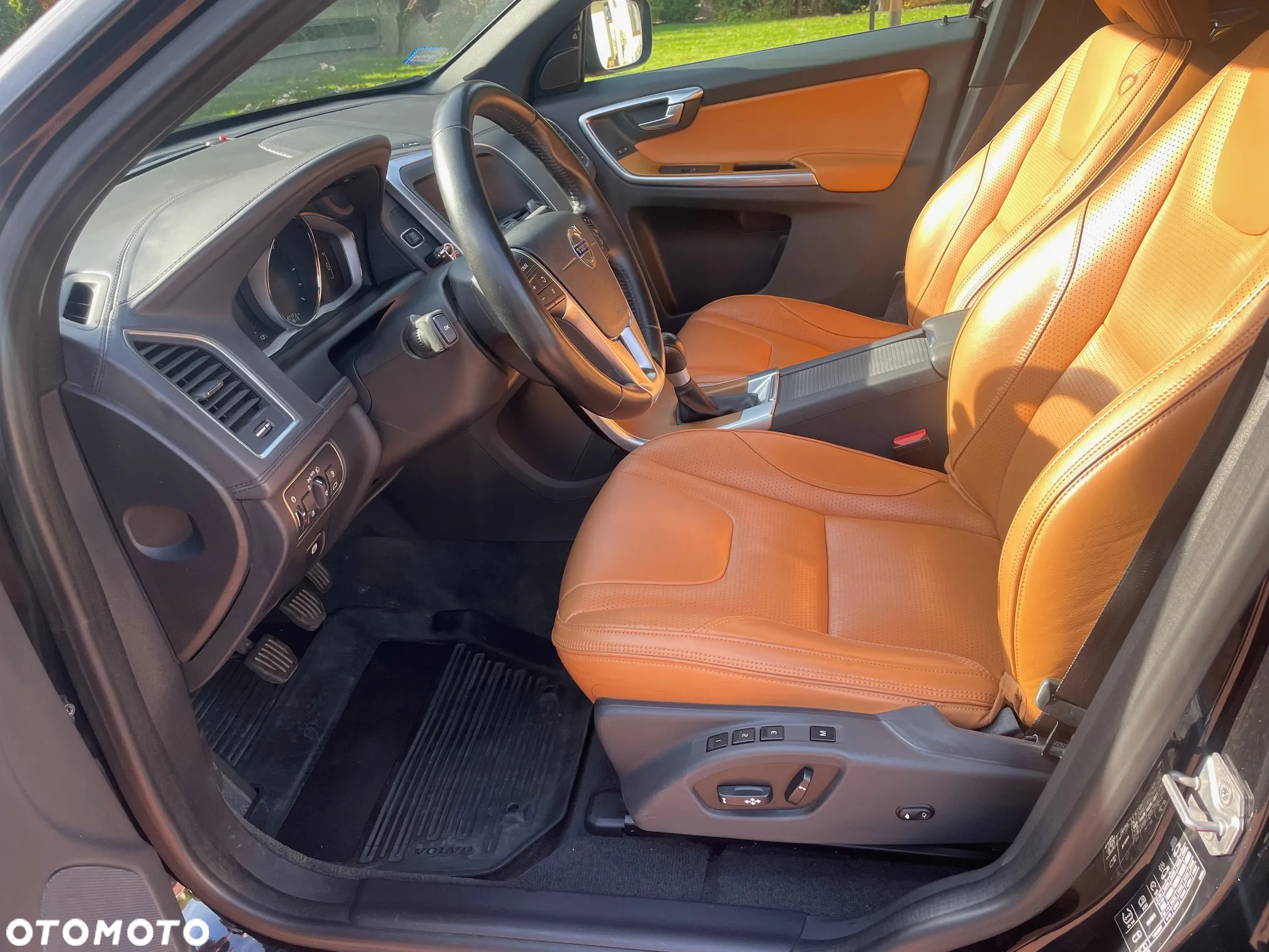 Volvo XC 60 D4 AWD Summum - 13