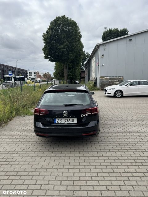 Volkswagen Passat 2.0 TDI SCR Business - 4