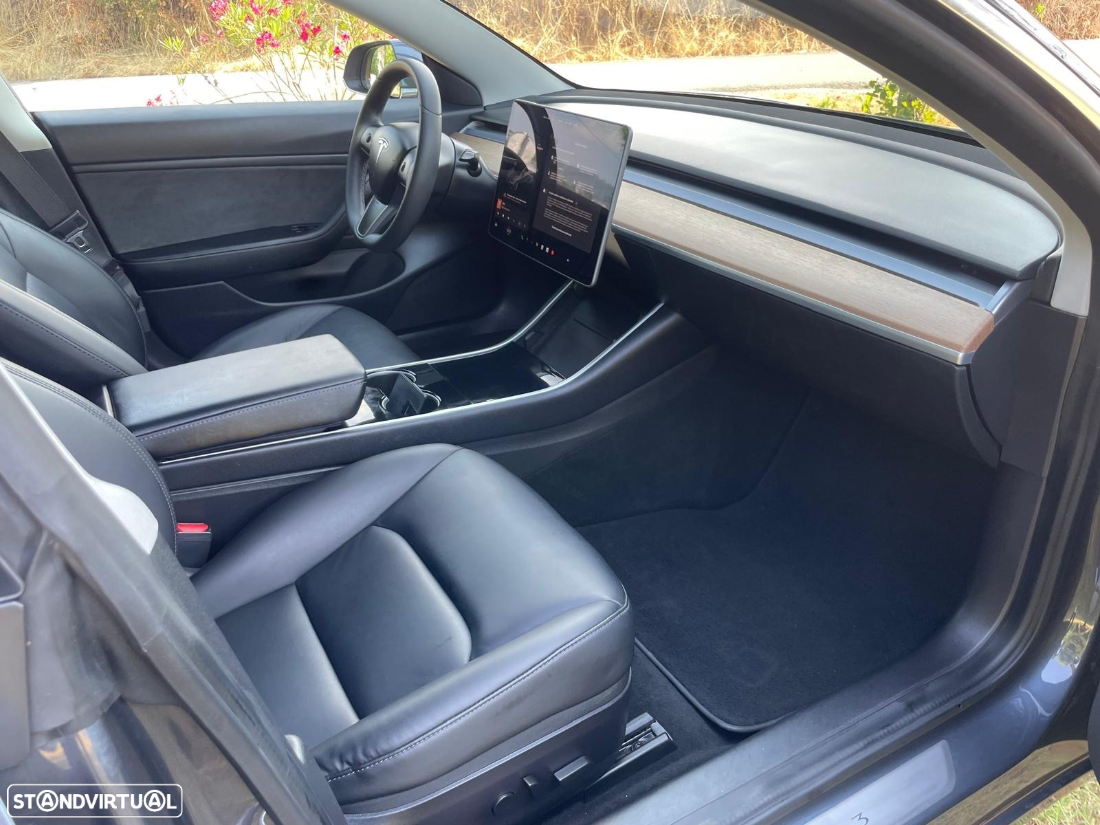 Tesla Model 3 Long-Range Dual Motor AWD - 50