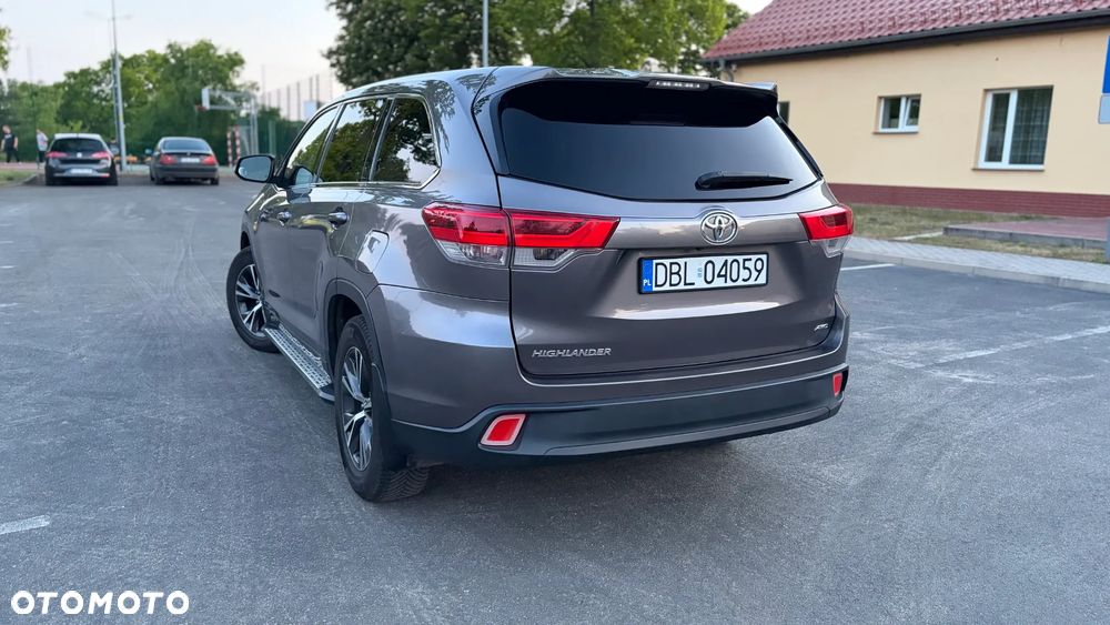 Toyota Highlander - 21