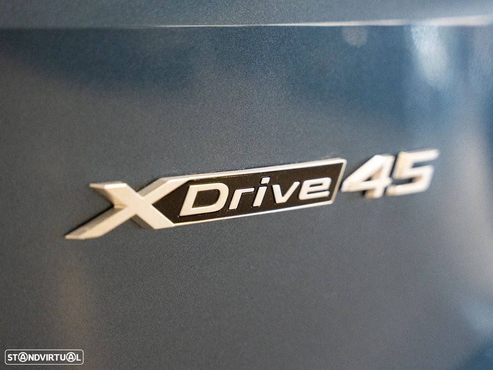BMW iX xDrive 45 Pack Desportivo - 28