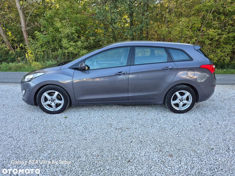 Hyundai i30 blue Kombi 1.6 CRDi DCT Style - 9