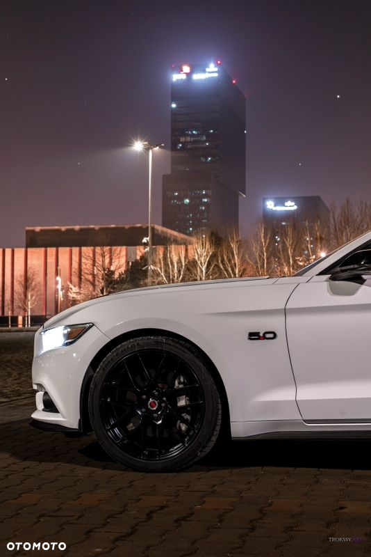Ford Mustang 5.0 V8 GT - 3