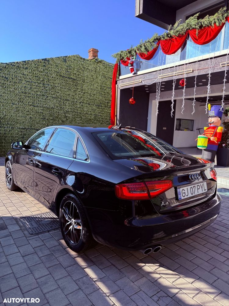 Audi A4 Avant 2.0 TDI quattro Stronic - 5