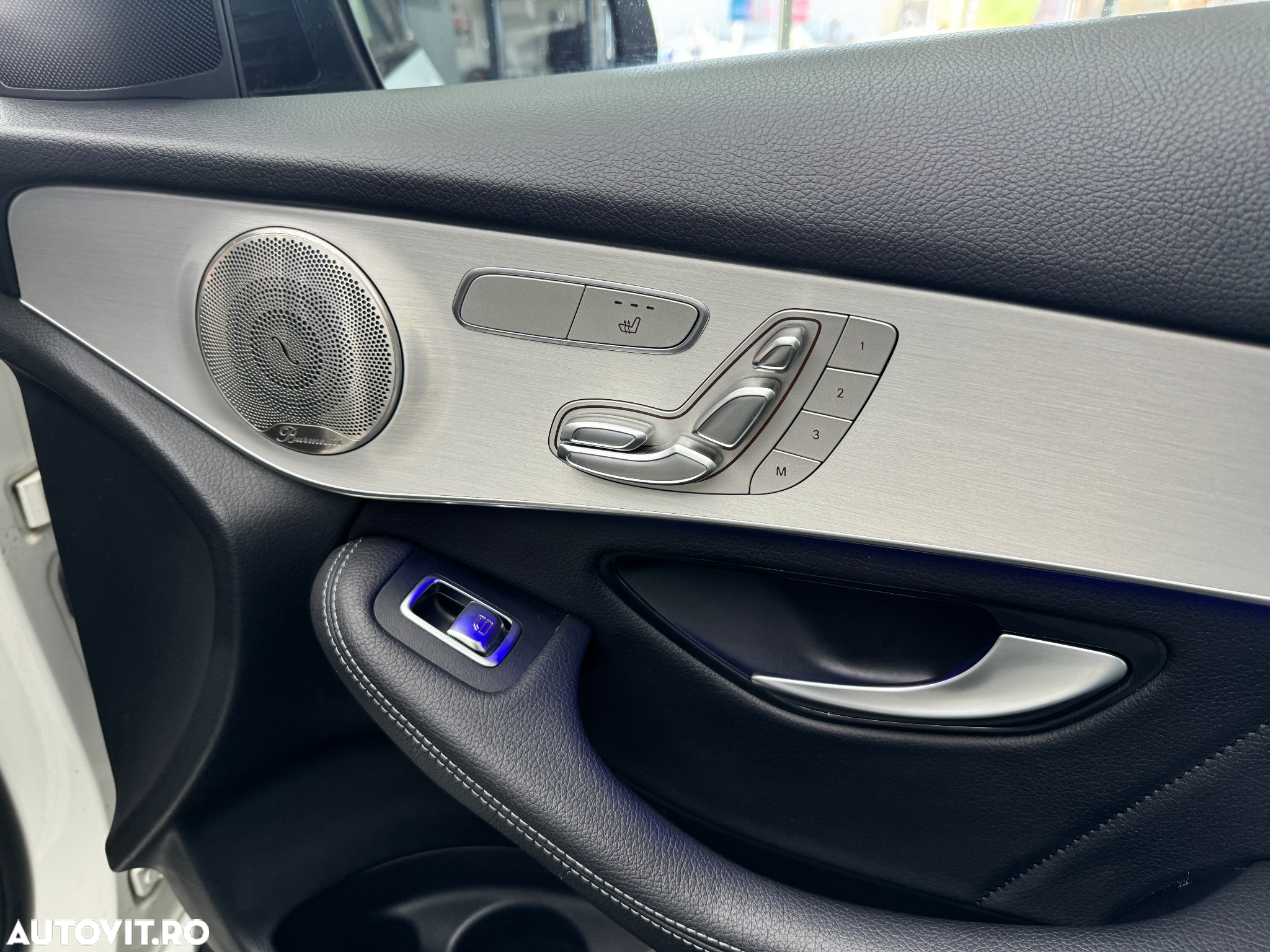 Mercedes-Benz GLC 300 e 4MATIC - 14
