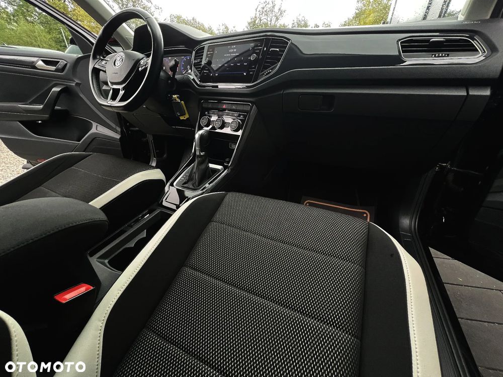 Volkswagen T-Roc 1.5 TSI ACT Advance DSG - 17