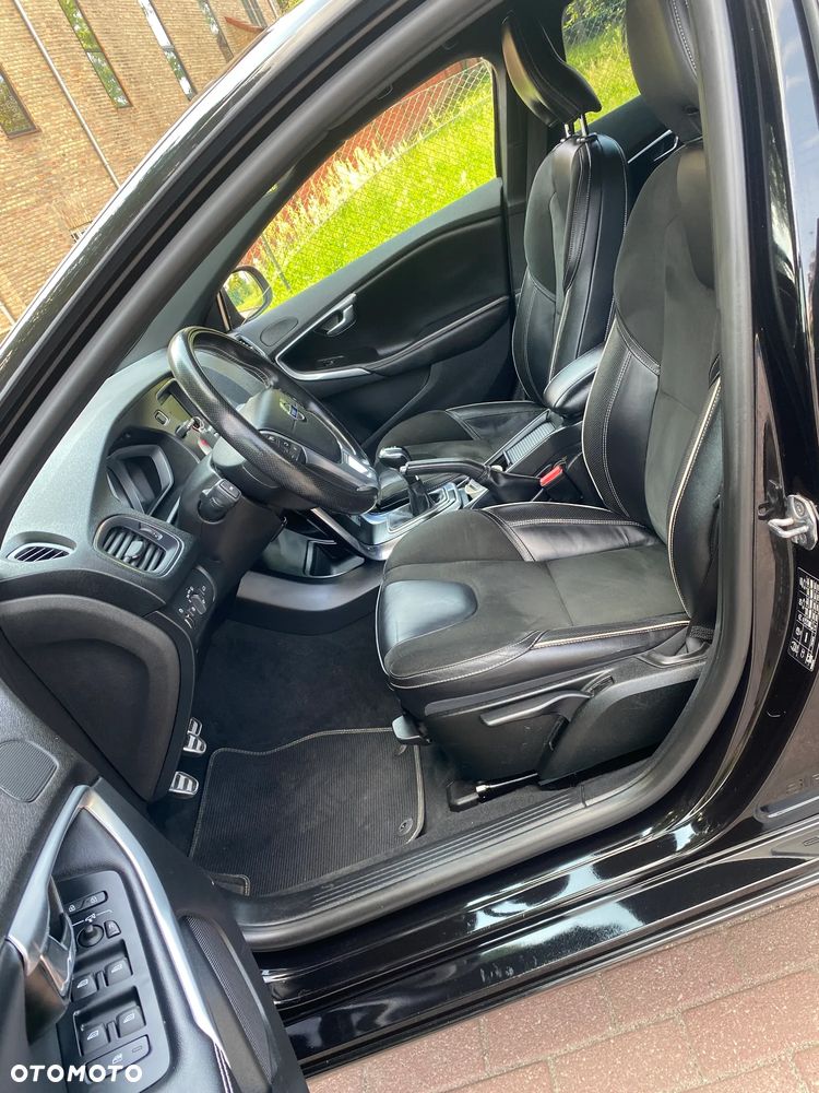 Volvo V40 D2 RDesign - 20