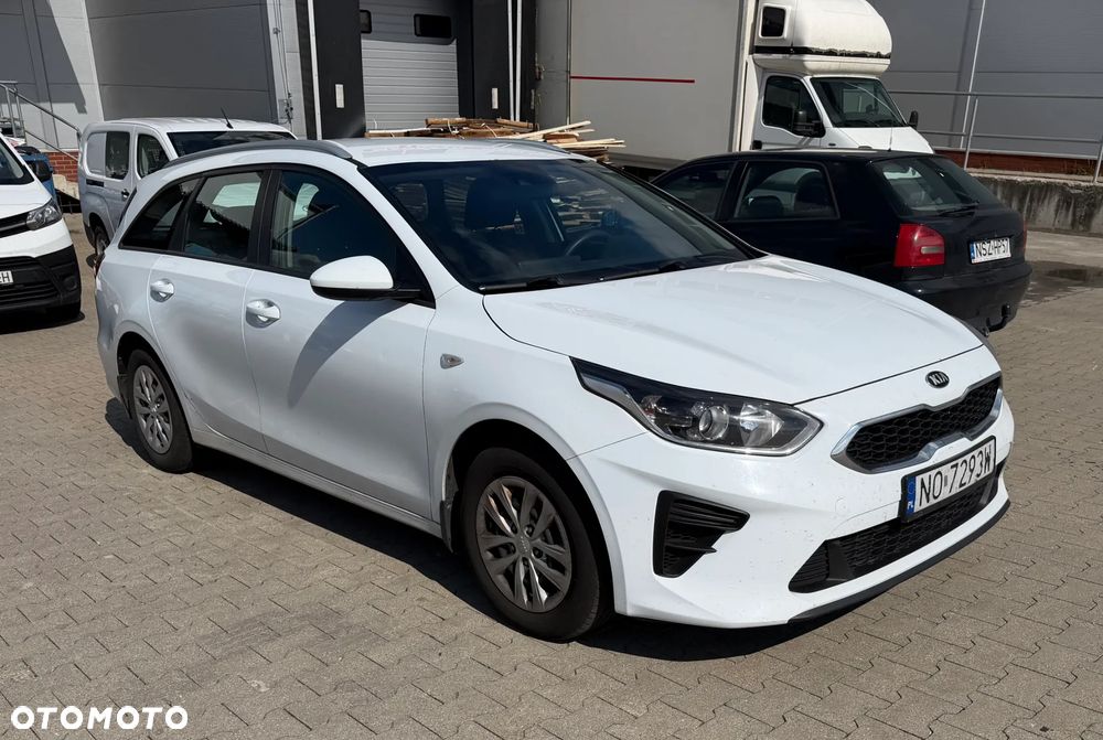 Kia Ceed 1.6 CRDi SCR S - 2