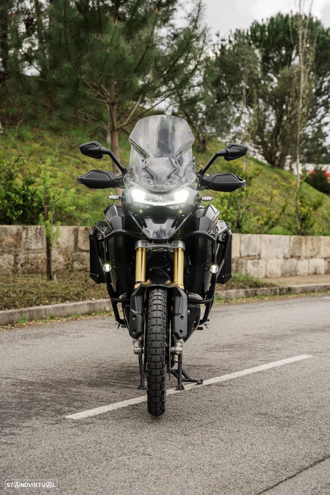 Triumph Tiger RALLY EXPLORER - 2