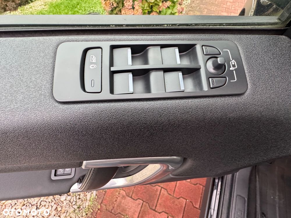 Land Rover Discovery Sport TD4 SkyView Edition - 31