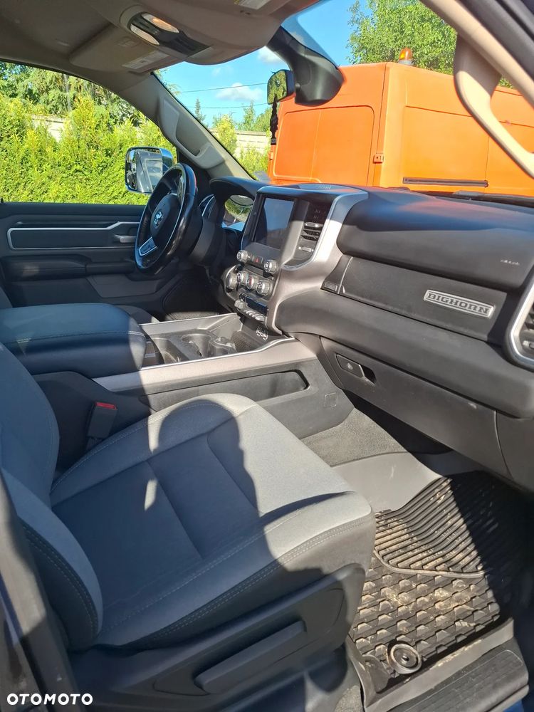RAM 1500 - 9