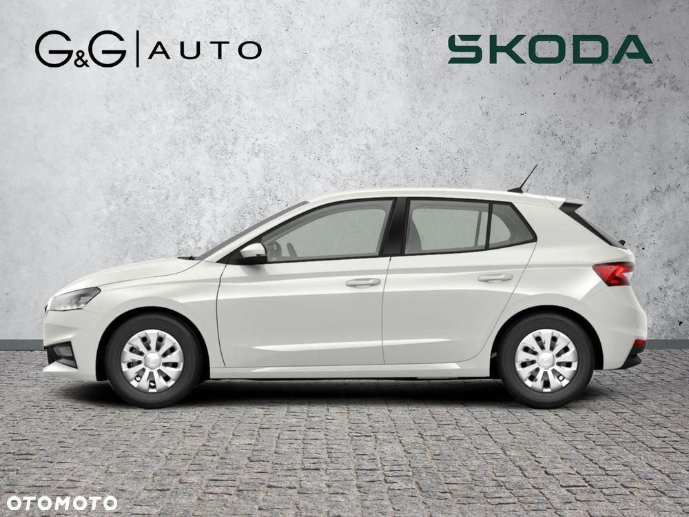 Skoda Fabia 1.0 Essence - 4