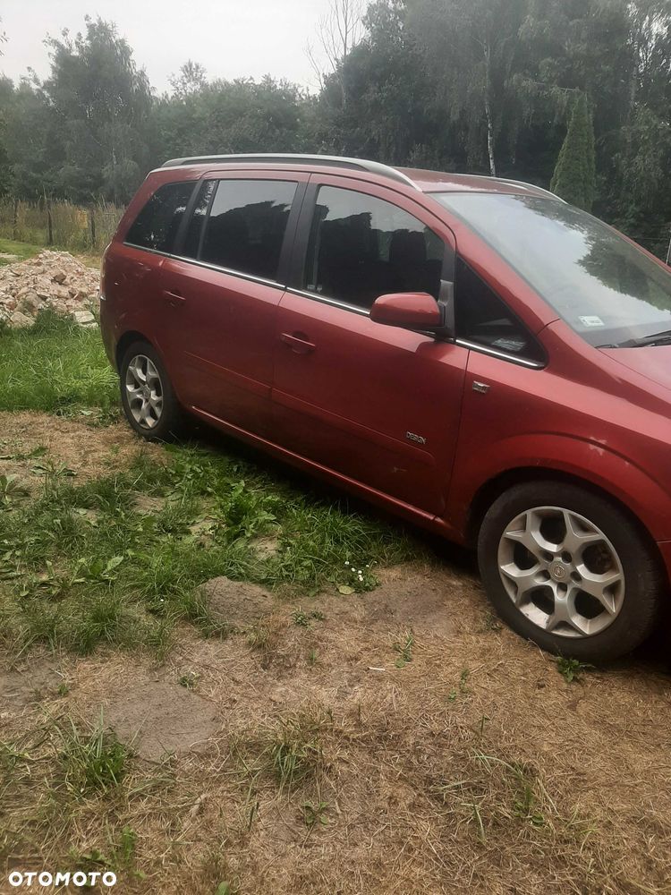 Opel Zafira - 8