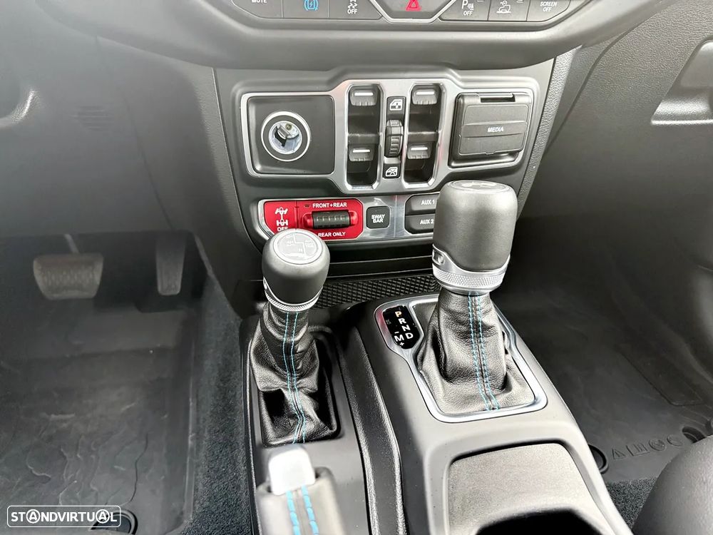 Jeep Wrangler Unlimited 2.0 PHEV Hardtop AWD Auto Rubicon - 17