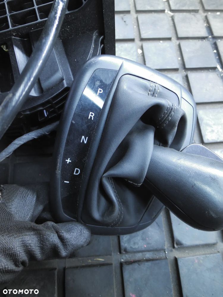 LEWAREK MECHANIZM ZMIANY BIEGÓW FIAT CROMA II 1.9 2.4 JTD 55349423 AUTOMAT - 2