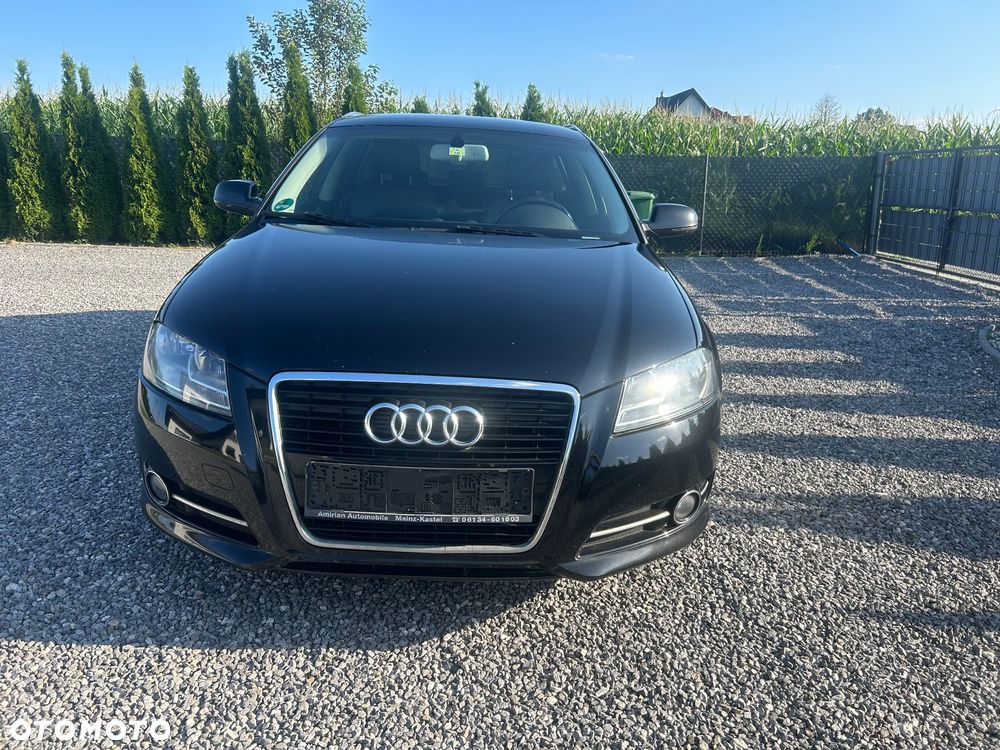 Audi A3 Sportback - 3