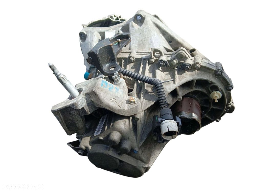 SKRZYNIA BIEGÓW RENAULT LAGUNA III (2007-2010) 2.0 16V 140KM - 4