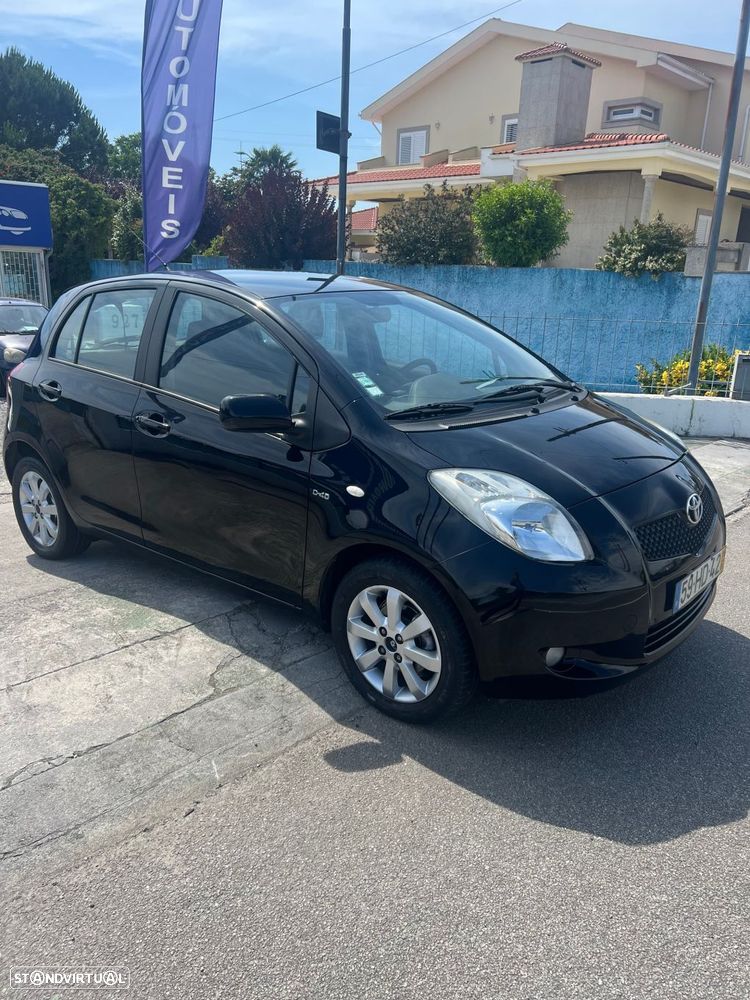 Toyota Yaris 1.4 D-4D AC - 9
