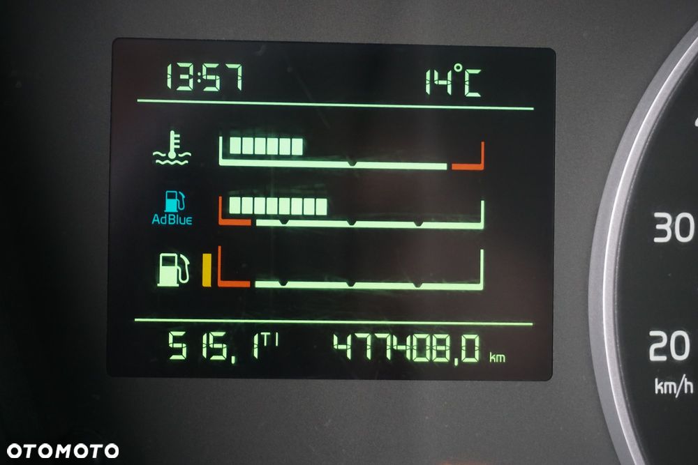 Volvo FM / 330 / E 6 / CHŁODNIA + WINDA / 23 PALETY / OŚ SKRĘTNA / DŁ 9,2 M - 12