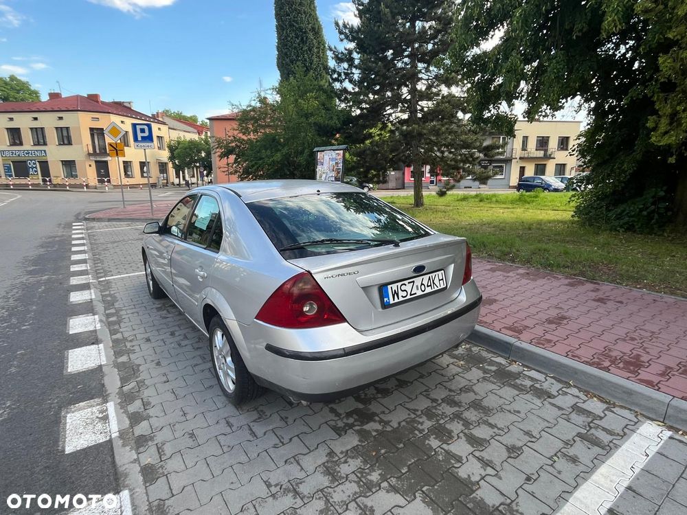 Ford Mondeo 2.0 TDCI Ghia - 4