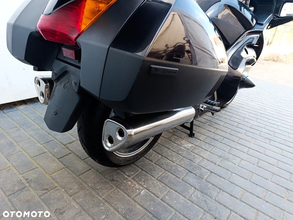 Honda ST - 27